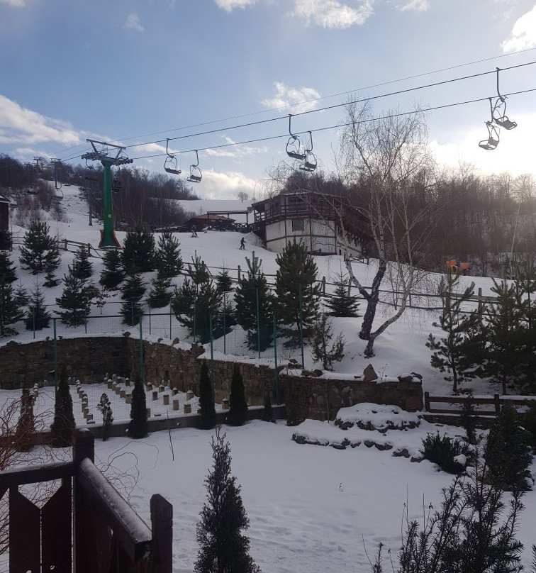 Ski Resort Krasiya-Vyshka必去景点
