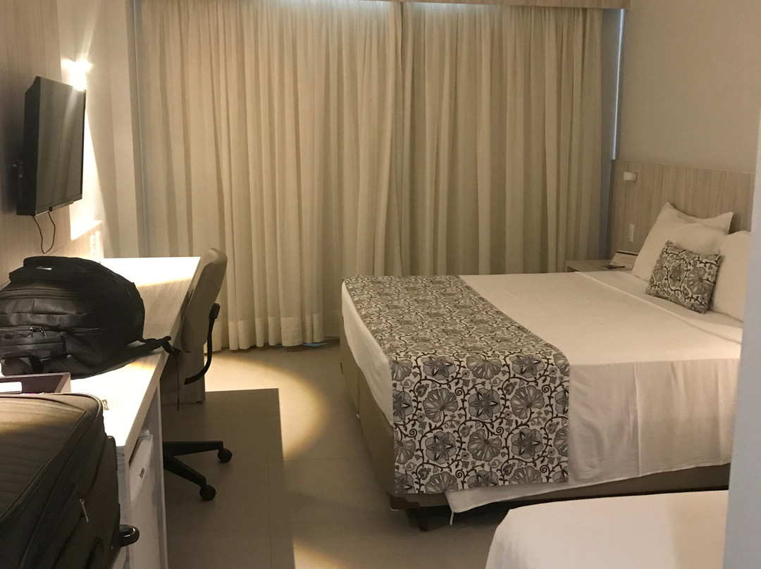 AlphaPark Hotel主图