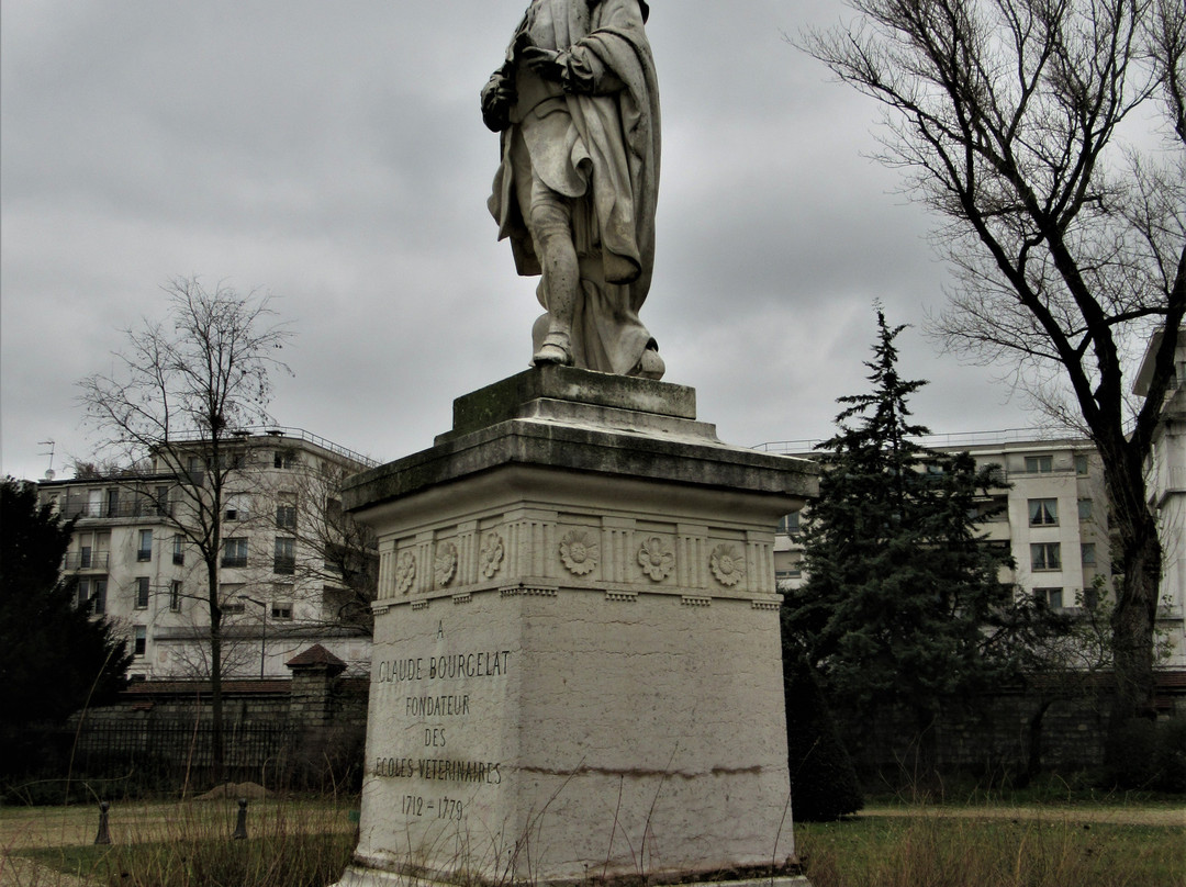 Statue de Claude Bourgelat景点图片