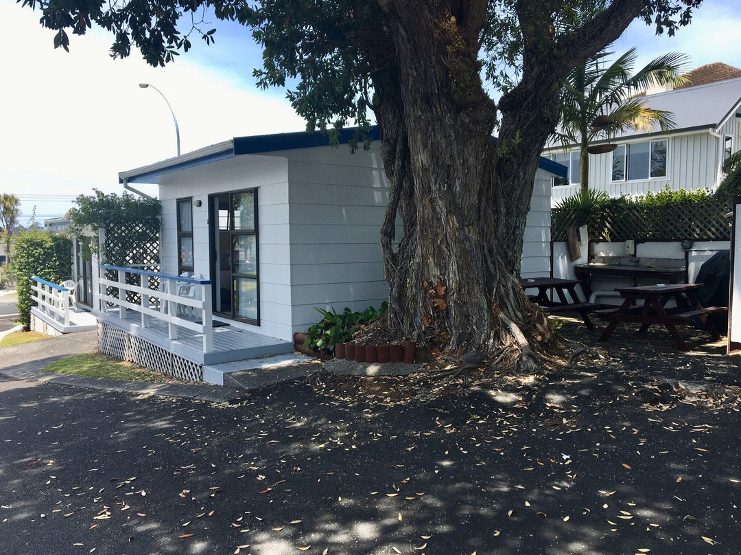 Blue Water Motel主图