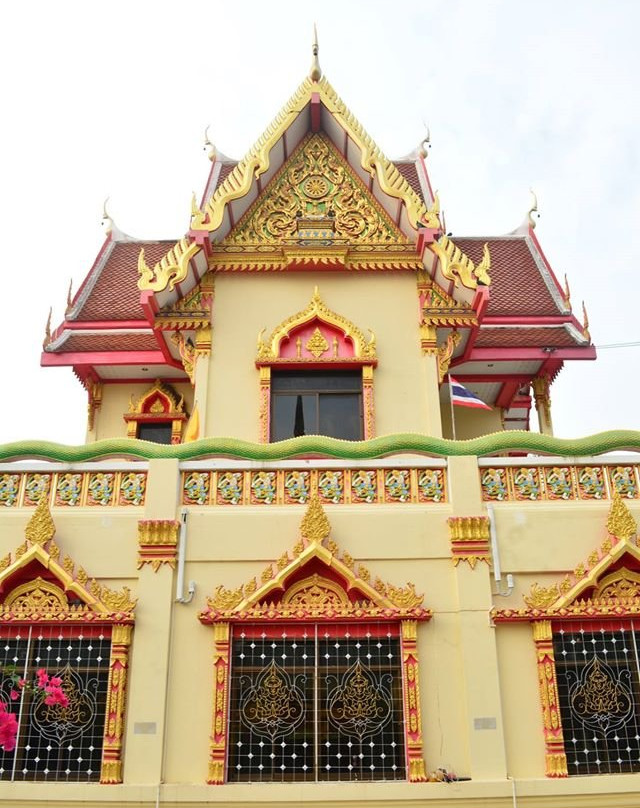 Chedi Yot Thong Temple-彭世洛必去景点