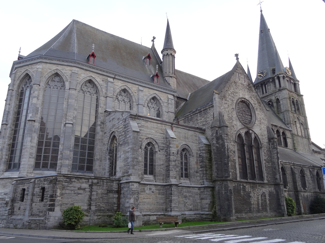 Saint James Church景点图片