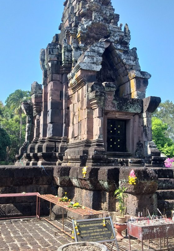 Phra That Narai Cheng Weng-沙功那空必去景点