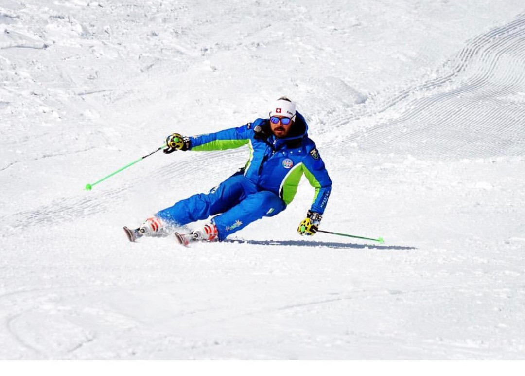 Scuola Sci Freeski-罗卡拉索必去景点