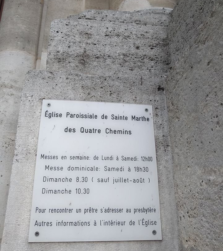 Eglise Sainte Marthe des Quatre Chemins-庞坦必去景点