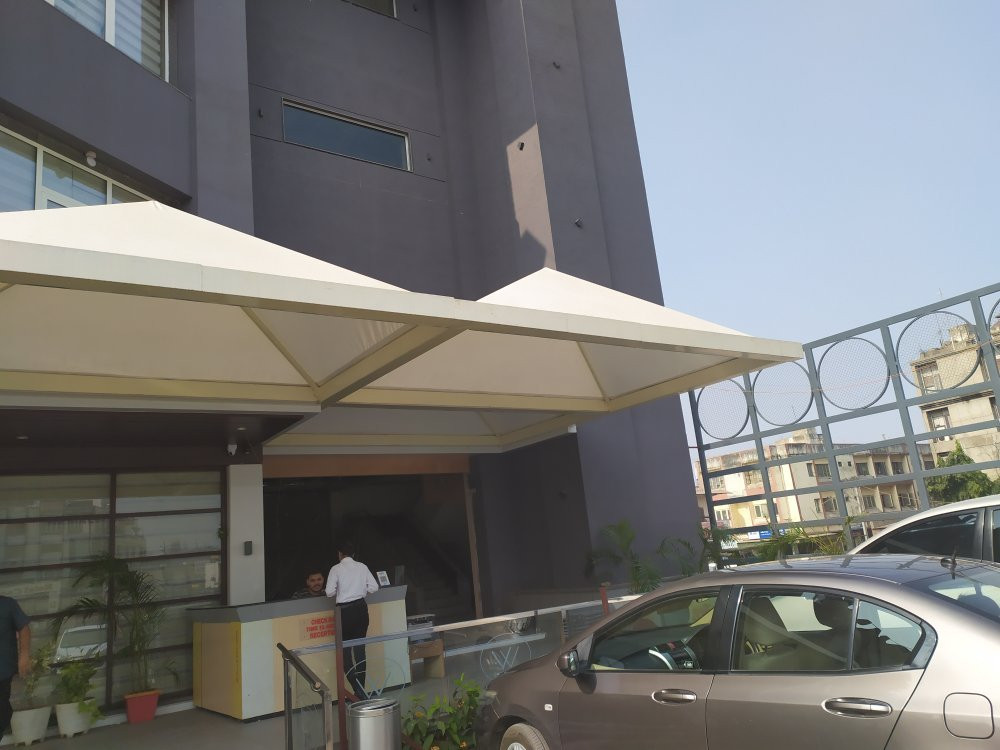 Hotel Way Wait主图