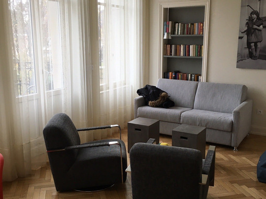 艾琳别墅酒店主图