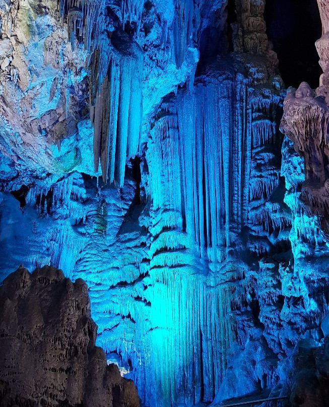 St. Michael's Cave景点图片