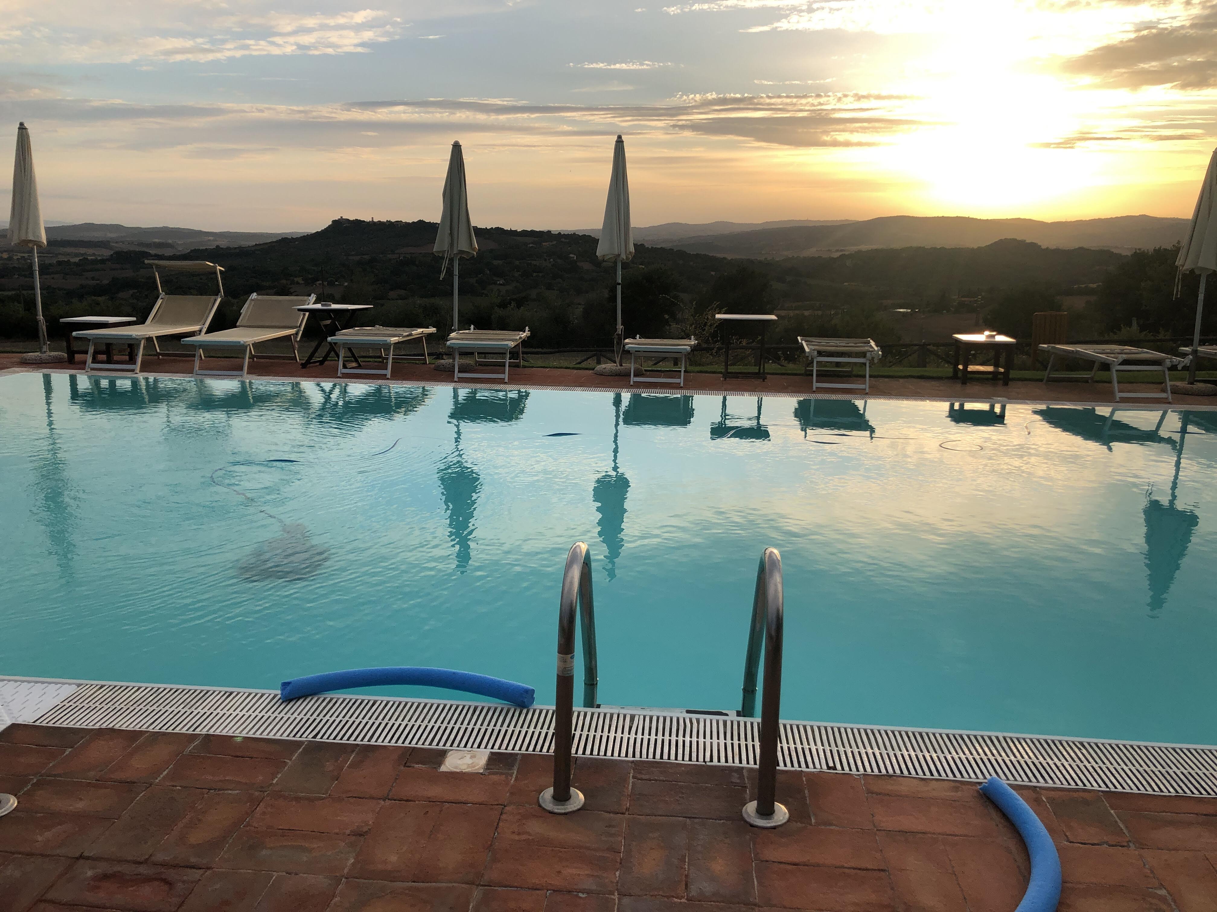 Saturnia Tuscany Hotel Resort-泳池