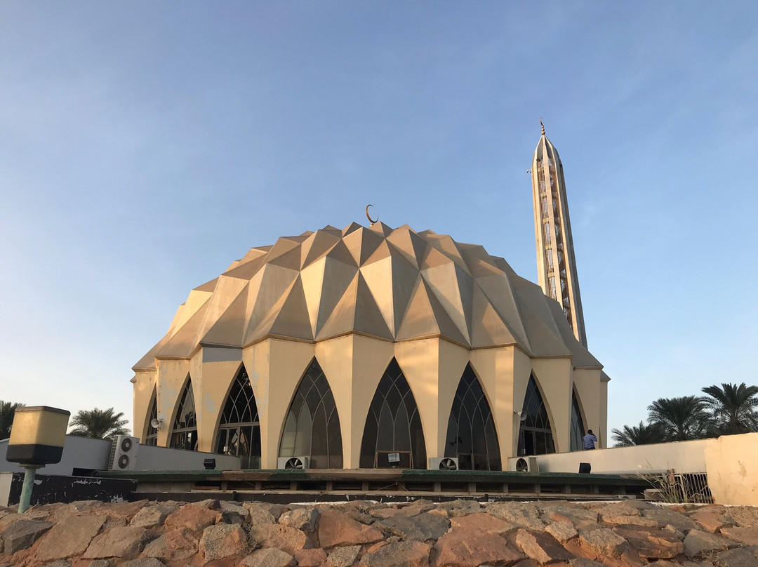 Nilian Mosque-恩图曼必去景点