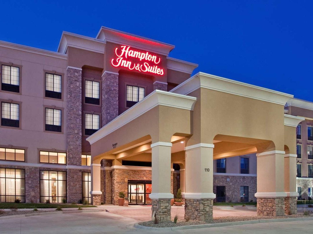 Hampton Inn & Suites Dickinson主图