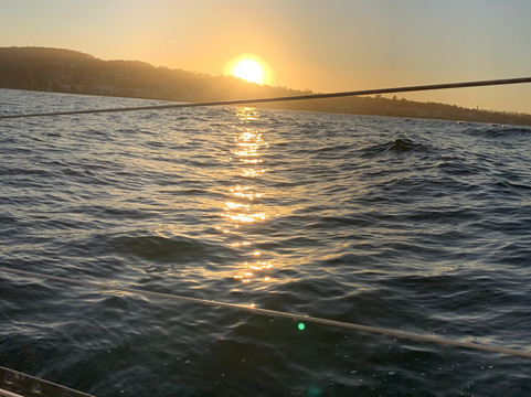 Carrera Sailing-蒙特雷必去景点