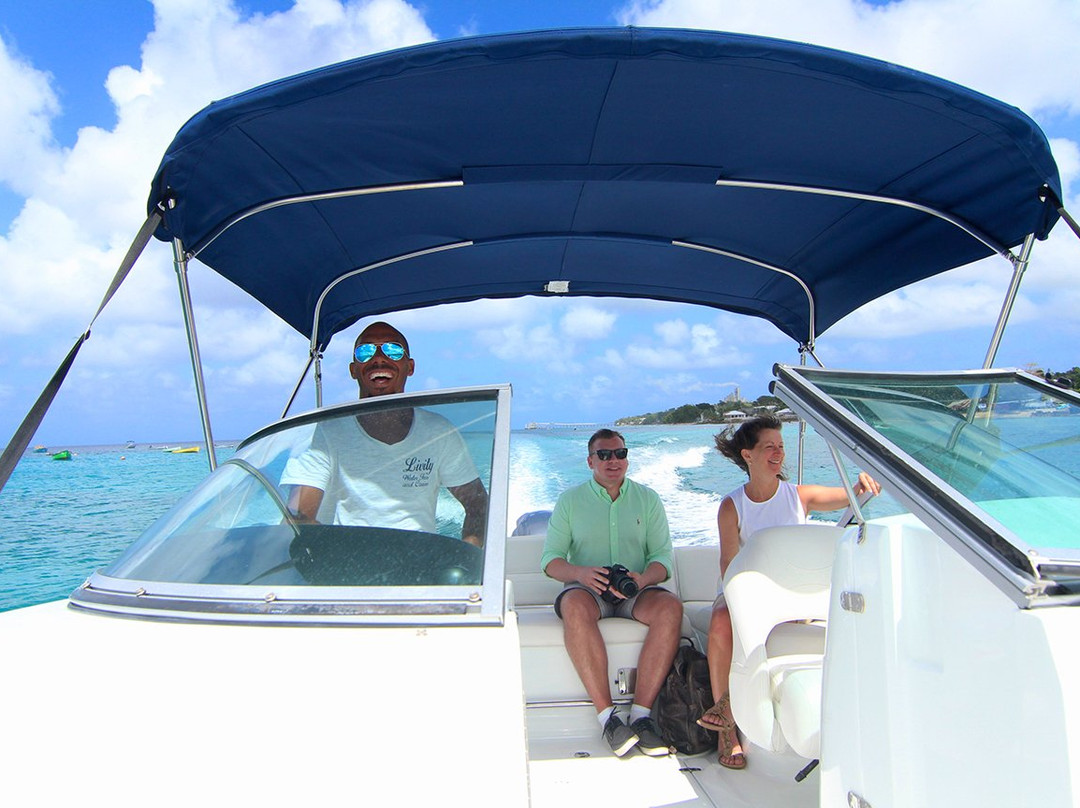 Captain Dwayne Barbados / Livity Cruises景点图片