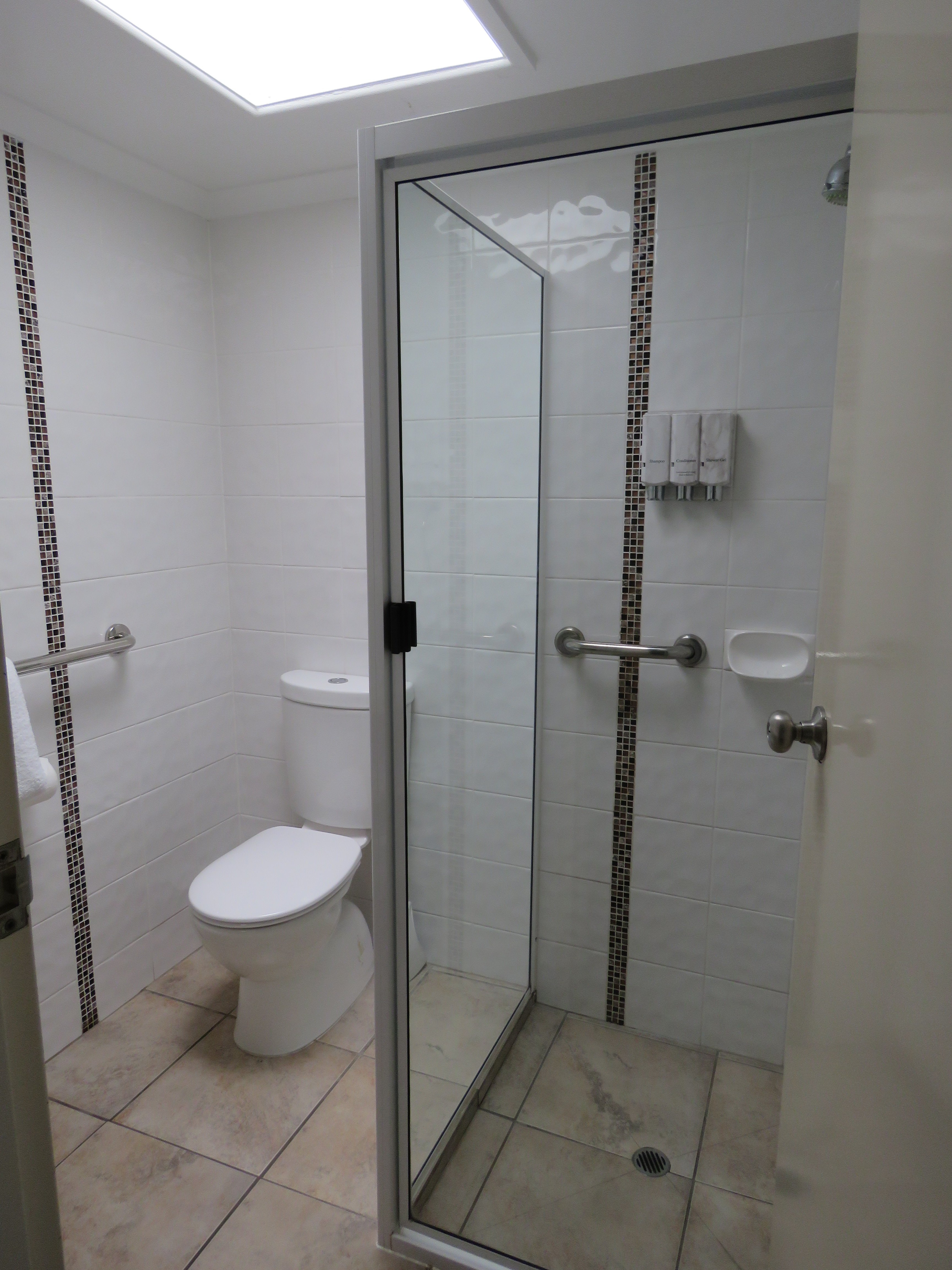 Room Motel Kingaroy East-浴室