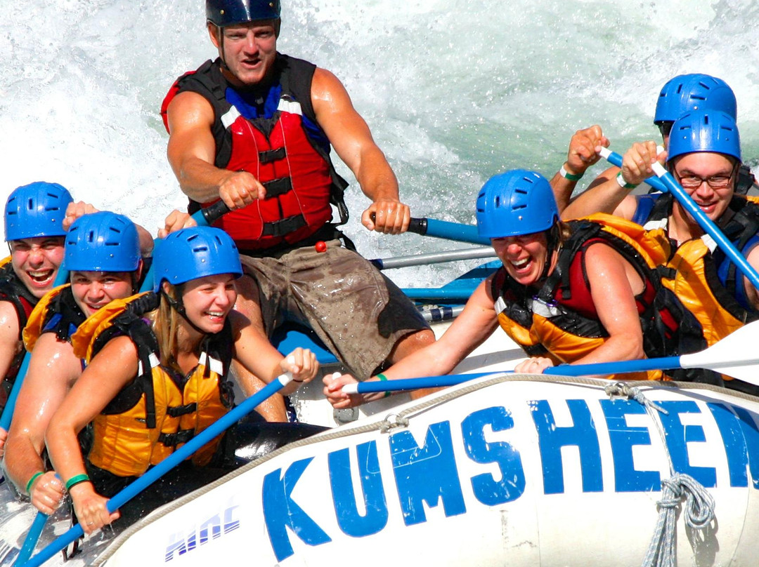 Kumsheen Rafting Resort - Day Trips景点图片
