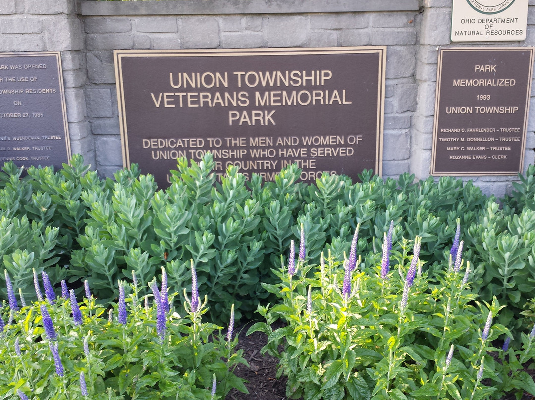 Amelia旅游景点-Union Township Veterans memorial Park