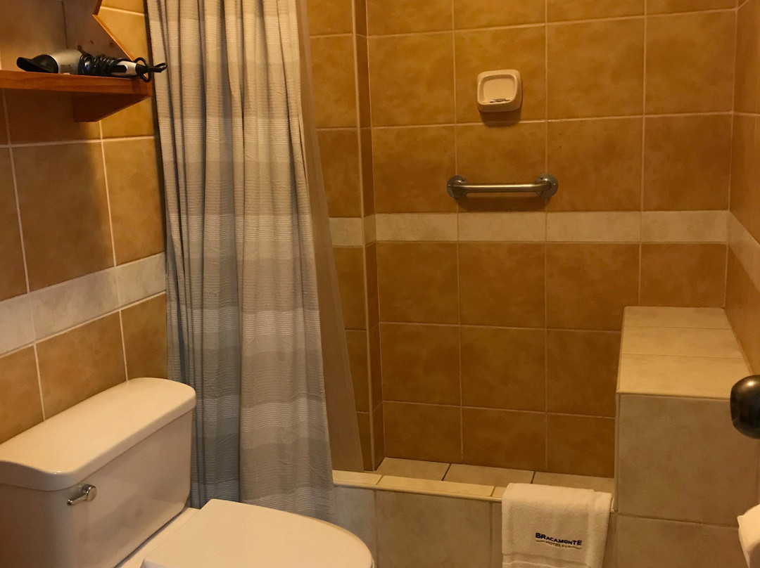 Hotel Bracamonte主图