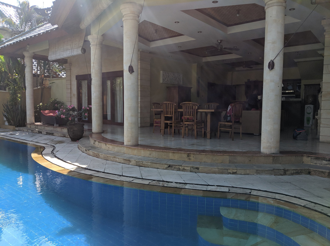 伊斯泰特斯巴里钻石酒店主图