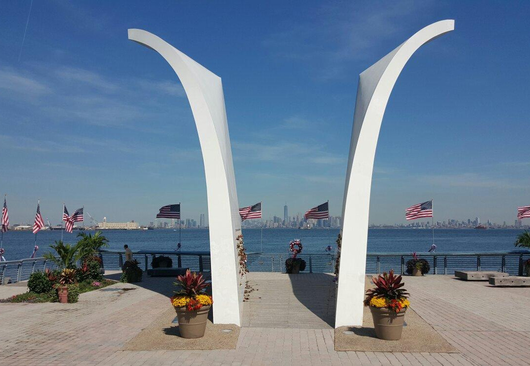 Postcards - The Staten Island September 11 Memorial景点图片