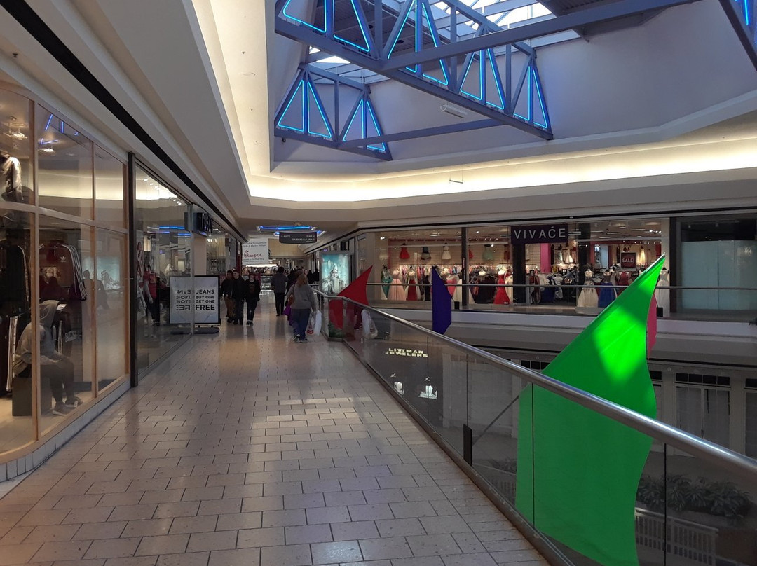 Marley Station Mall景点图片