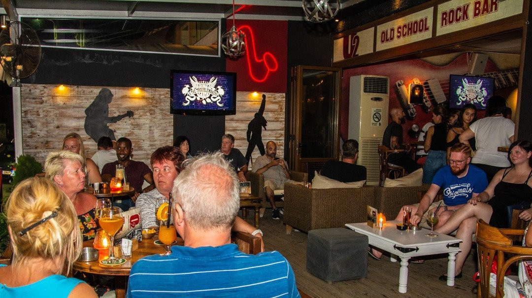 O2 Old School Rock Bar-Gouvia必去景点