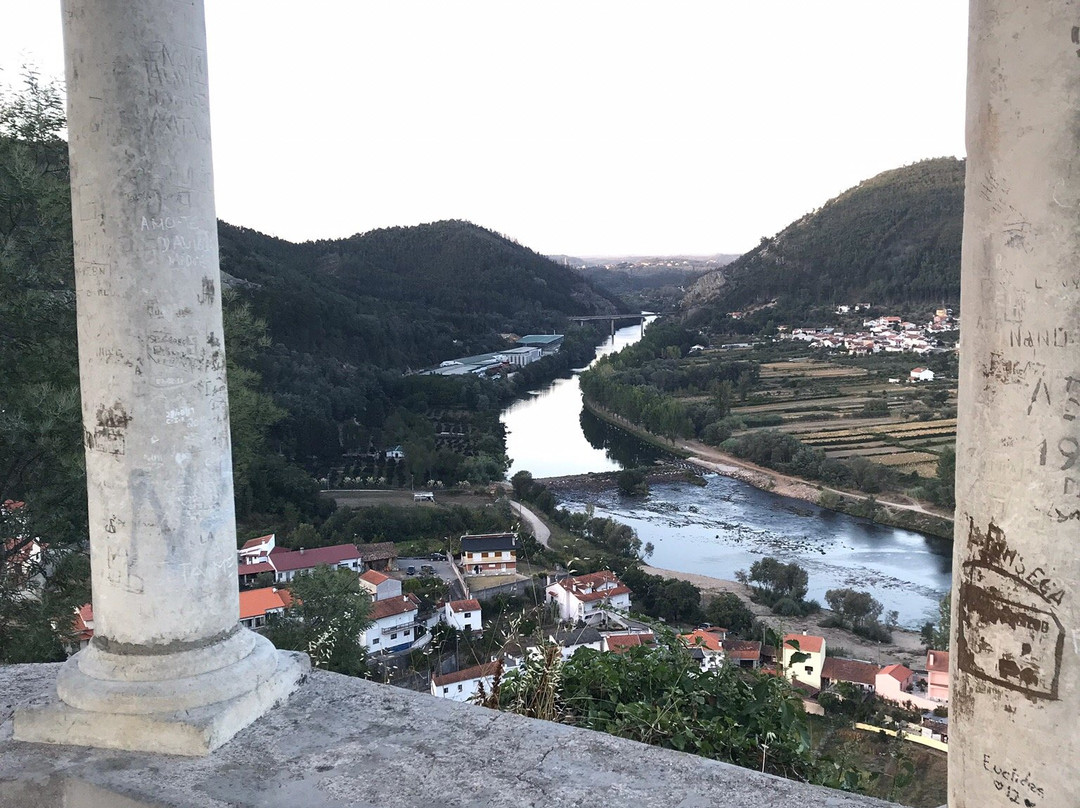 Emygdio da Silva Viewpoint-Penacova必去景点