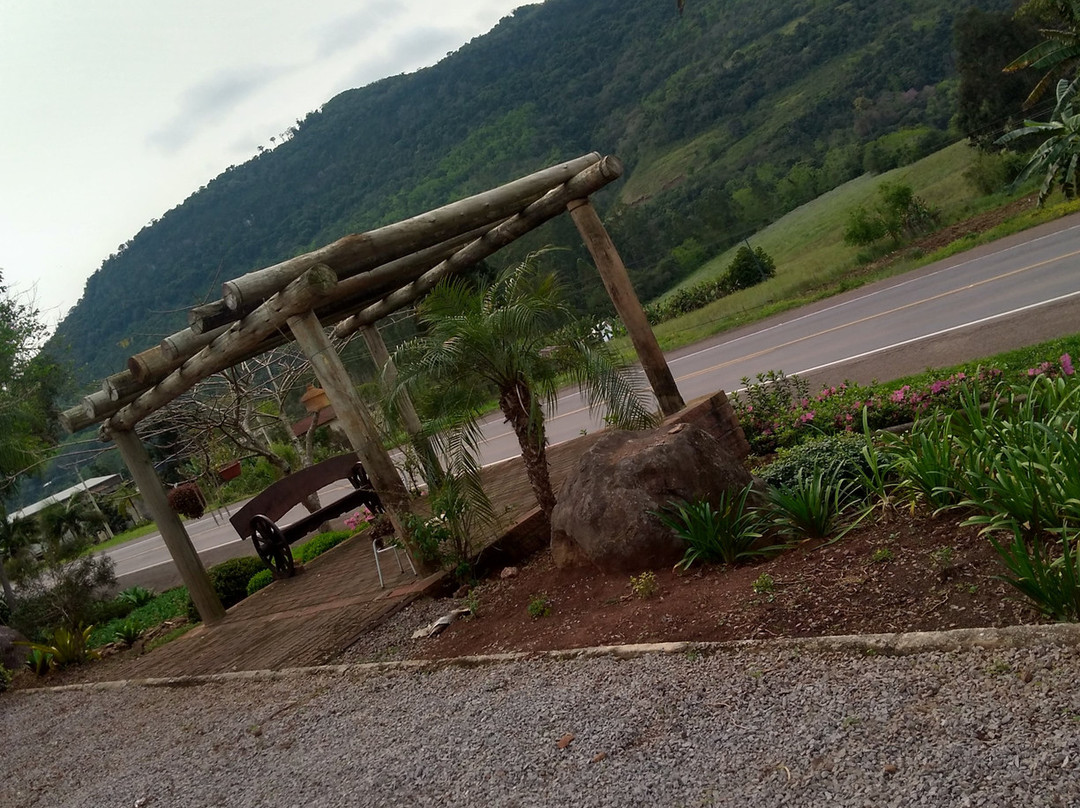 Paraiso das Flores-Encantado必去景点