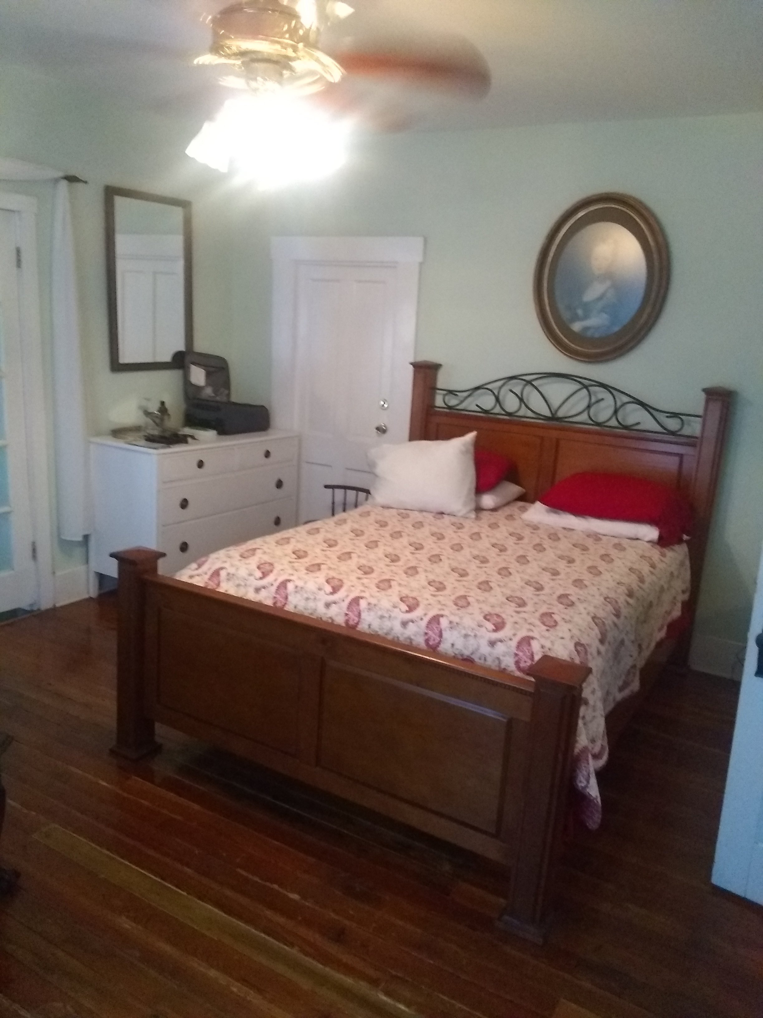 Ashley's Victorian Haven Bed And Breakfast-官方