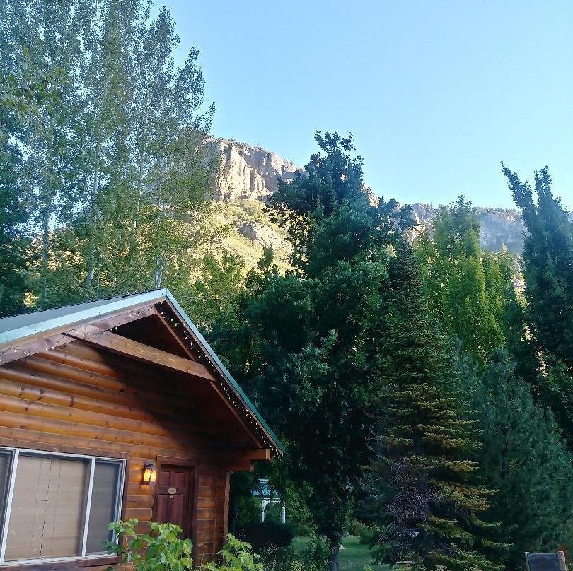 Alaskan Inn and Spa主图