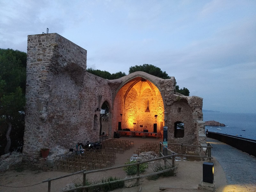 Esglesia Vella de Sant Vicenc景点图片
