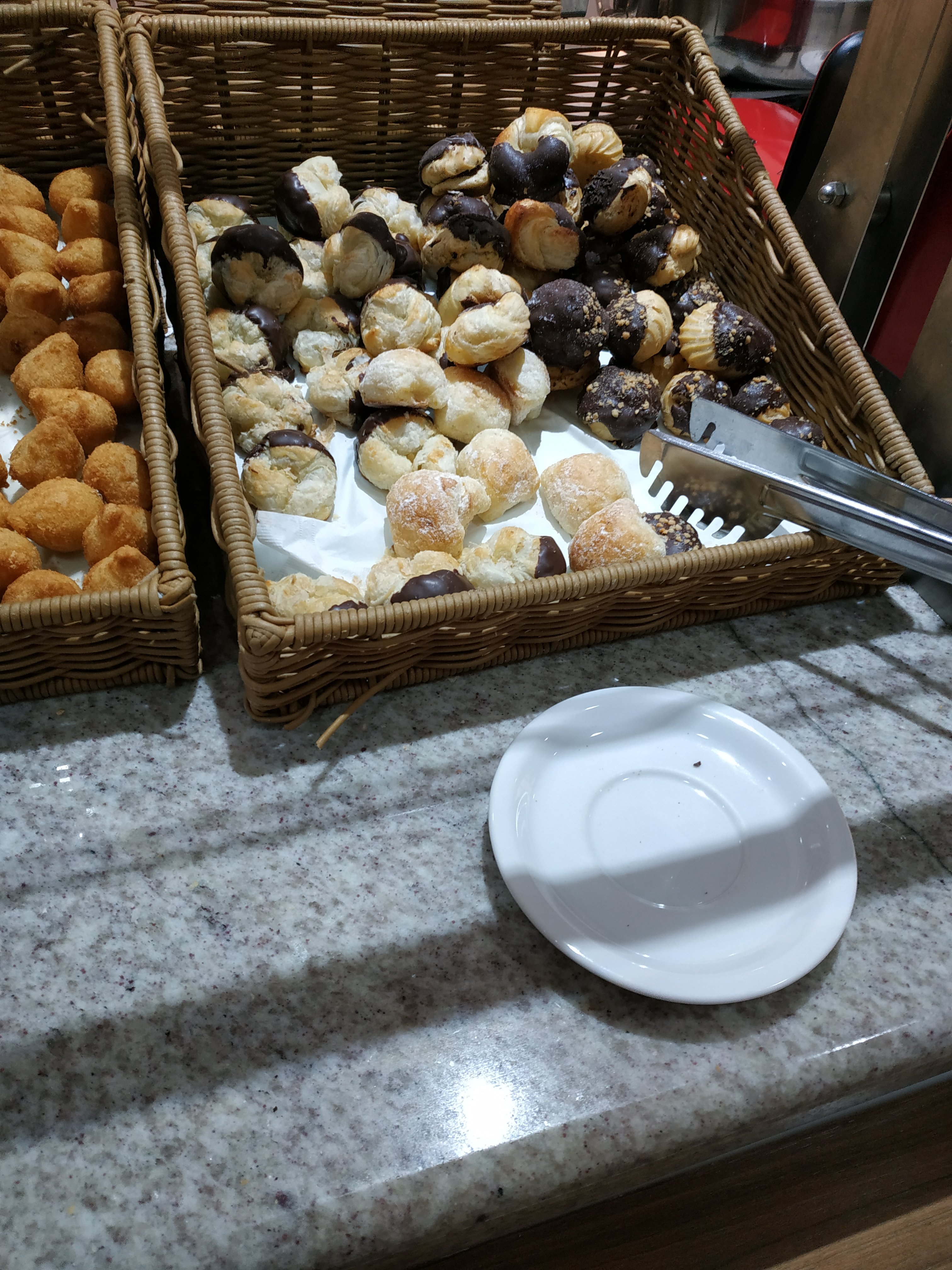 宜必思库里奇巴购物区酒店-餐饮