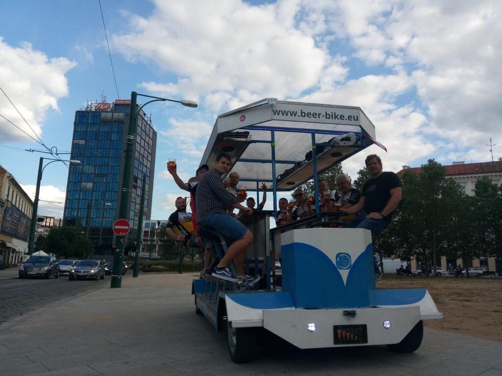 ExperienCZE: Beer Bike and Pub Crawl Tours-皮尔森必去景点