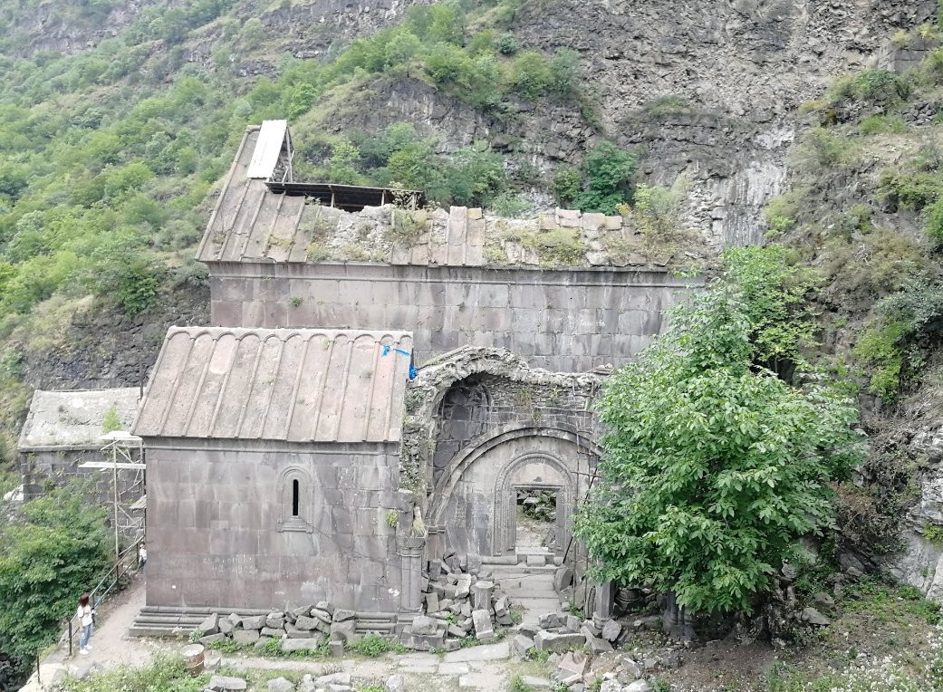 Kobayr Monastery景点图片