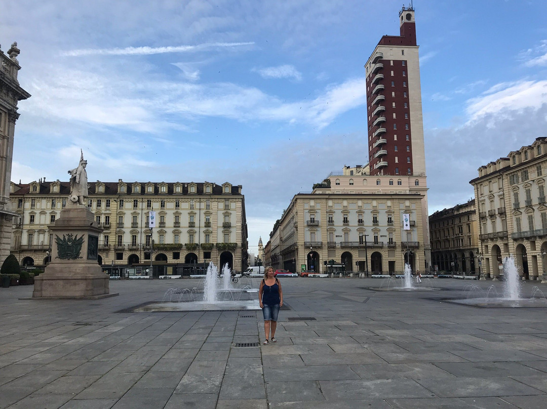 Piazza Savoia景点图片