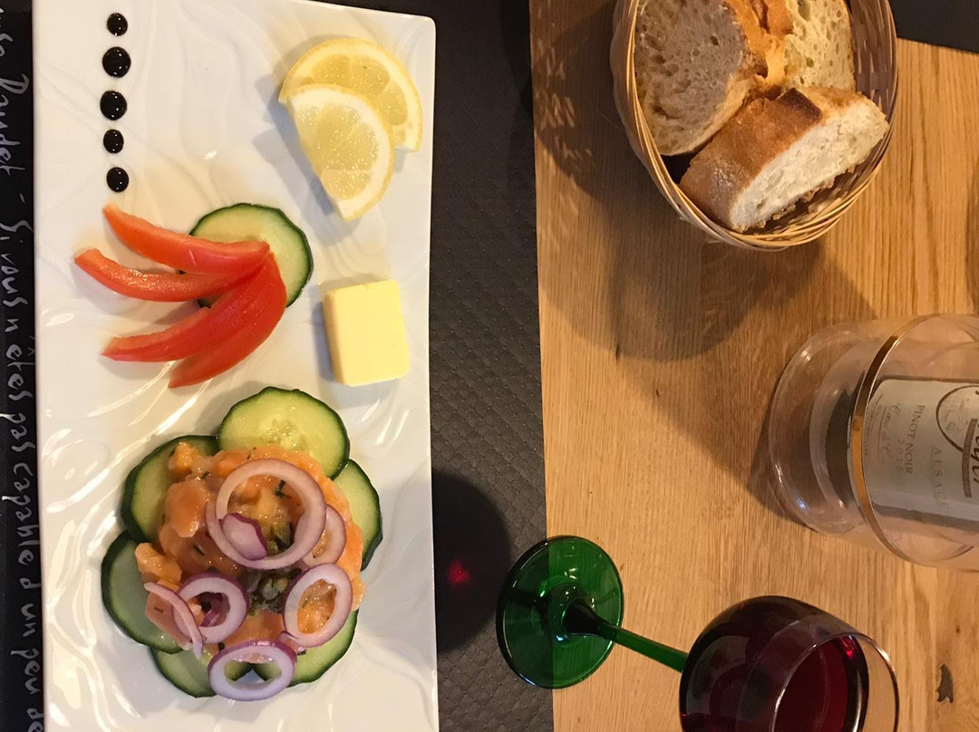 Au Fief Du Chateau主图