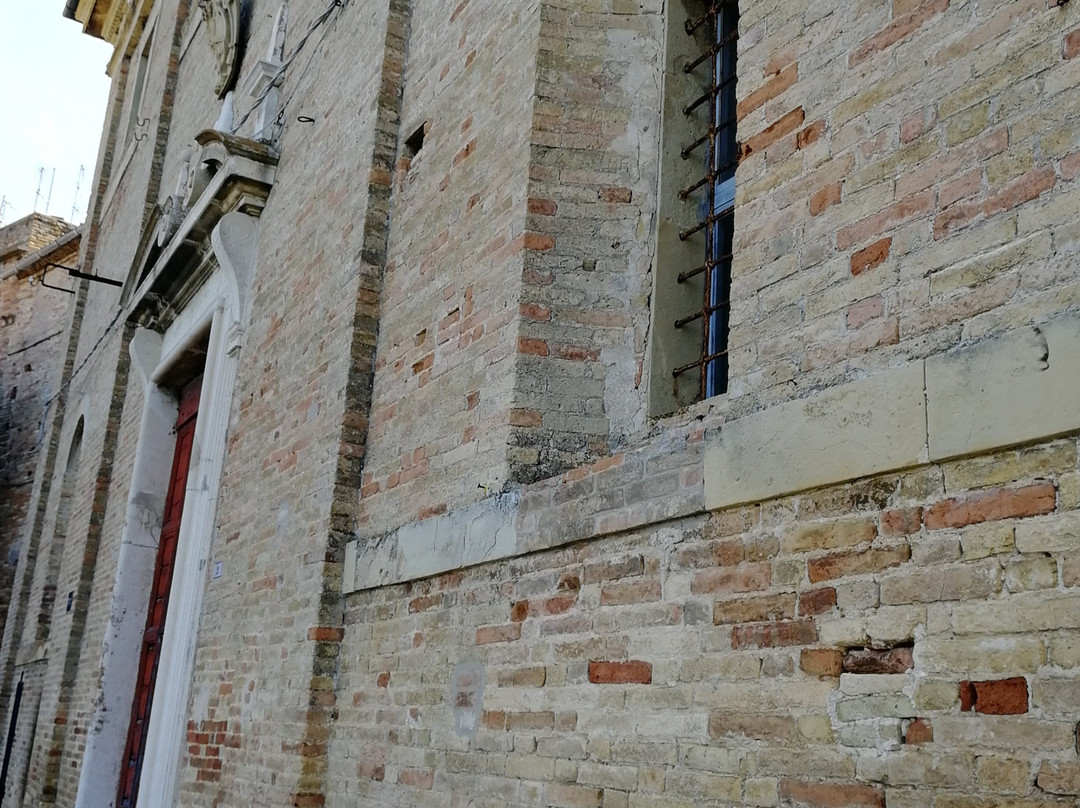 Chiesa di Santa Lucia-Grottammare必去景点