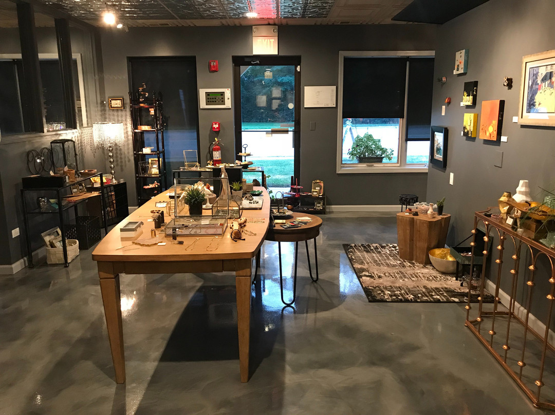 Coquelicot Gallery and Cafe-巴拉汀必去景点