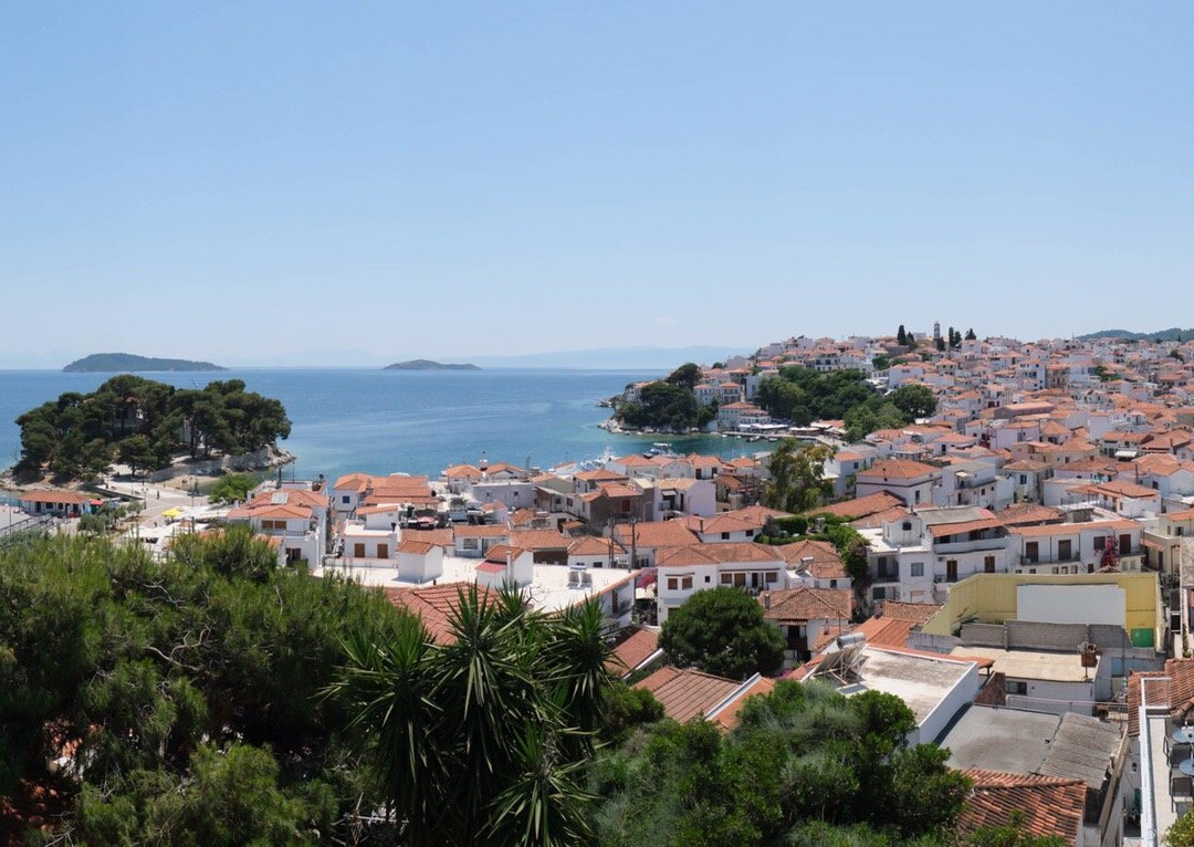 Agios Nikolaos Church and Clock Tower景点图片