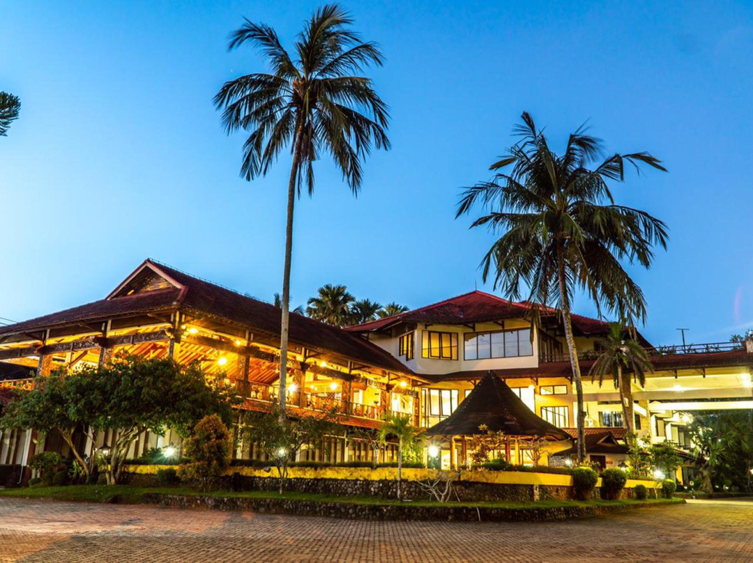 Mulyasari酒店住宿-Surya Transera Beach Hotel