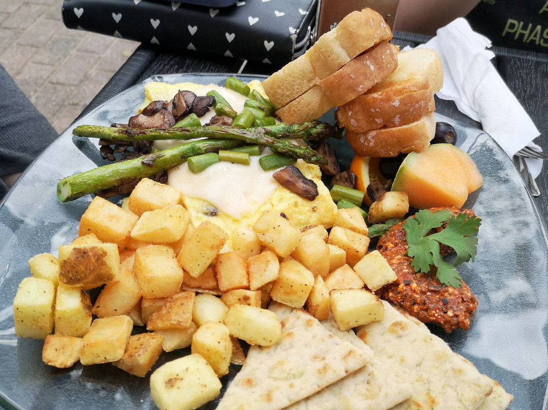 Currah's Park Store And Grill