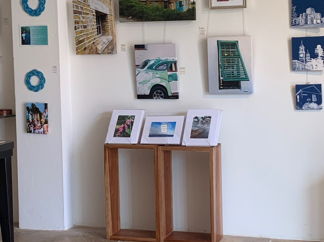 The Dragon's Lair Gallery-圣乔治必去景点