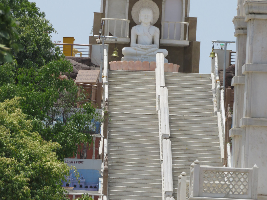 Teerthdham Mangalaayatan景点图片