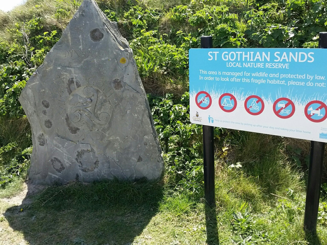 St Gothian Sands-Gwithian必去景点