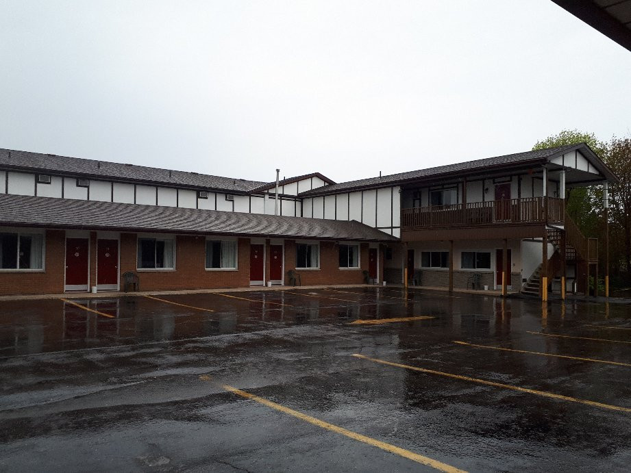 Cedar Lodge Motel主图