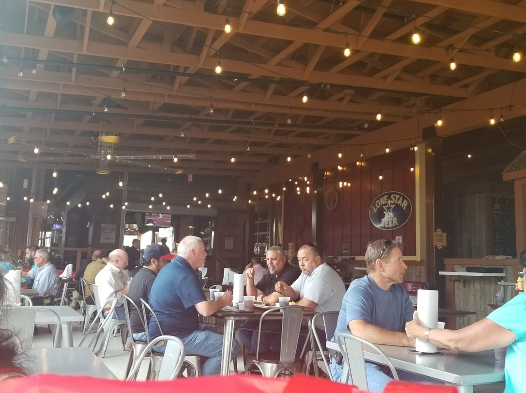 Republic Country Club & BBQ-斯塔福德必去景点