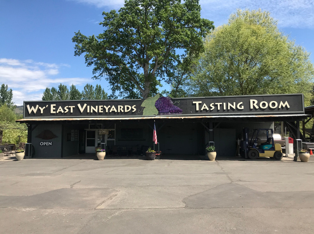 Wy'East Vineyards-胡德里弗必去景点