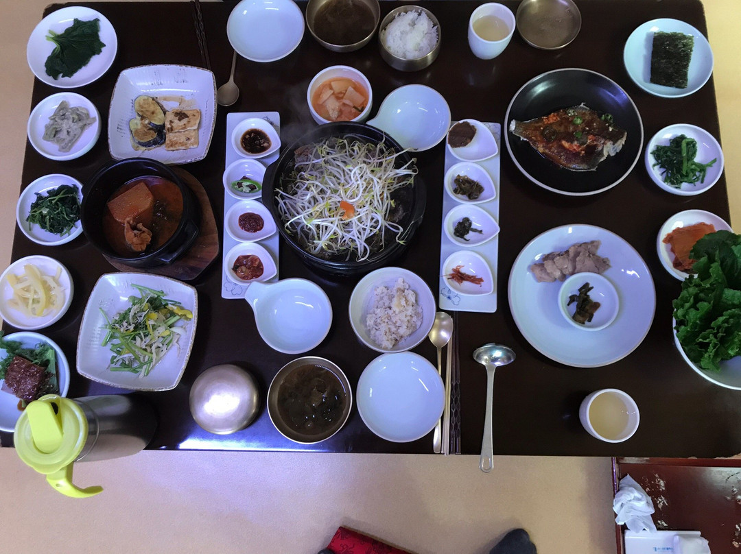 潭阳郡餐馆和美食-Tradition Restaurant