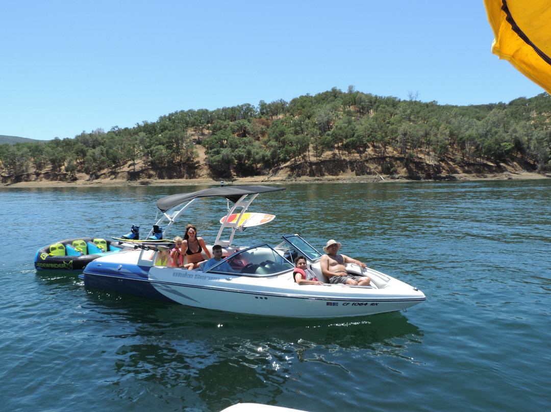 Lake Berryessa Boat & Jet Ski Rentals-纳帕必去景点