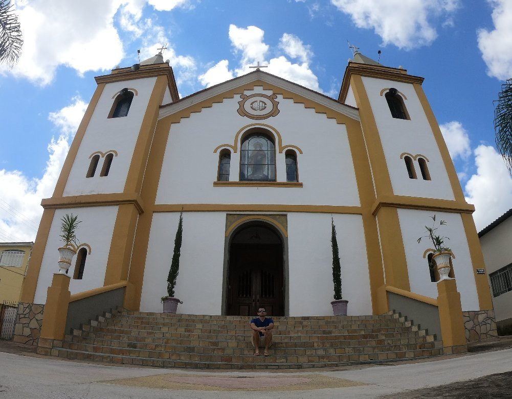 Paroquia do Sagrado Coracao de Jesus-Carvalhos必去景点