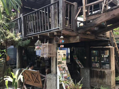 赛通老城旅馆主图